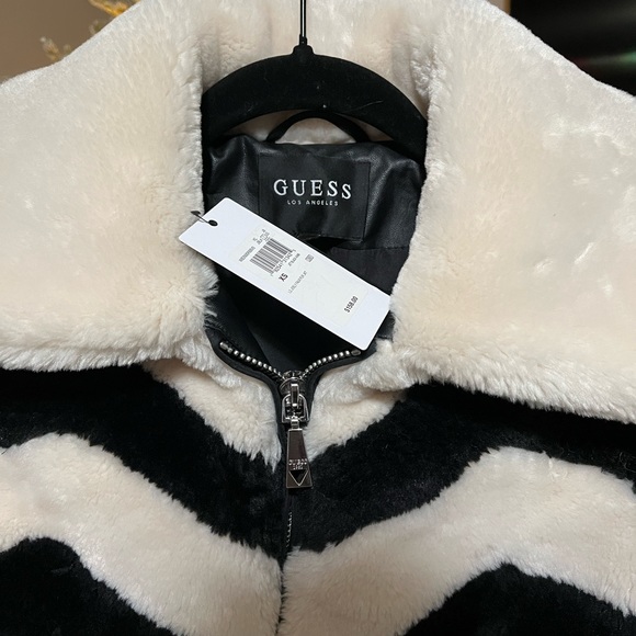 GUESS FUR COAT - Picture 2 of 3